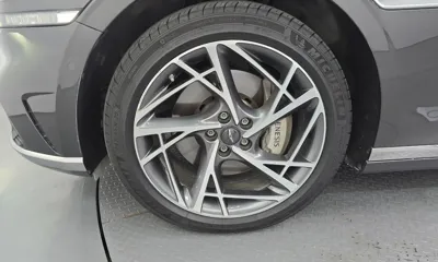 Genesis G90 2022, 183530 км, за 30400.6 USD