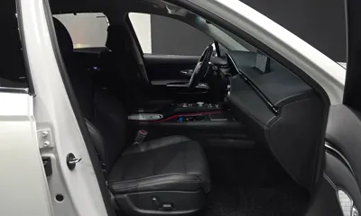 Genesis GV70 2023, 47758 км, за 25807.7 USD - фото 12