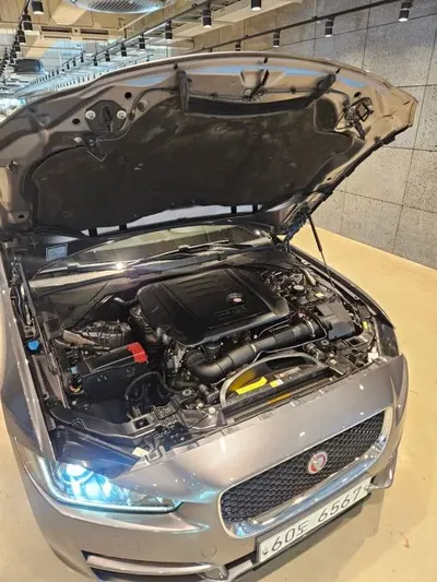 Jaguar XE 2016, 120000 км, за 4625.04 USD - фото 8