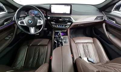 BMW 5-Series 2021, 46241 км, за 26208.61 USD - фото 7