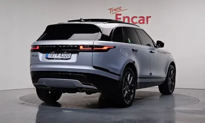 Land Rover Range Rover Velar 2025, 9527 км, за 55225.12 USD