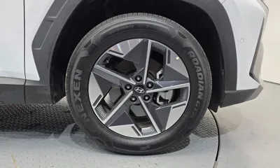 Hyundai Tucson 2025, 11927 км, за 18540.22 USD