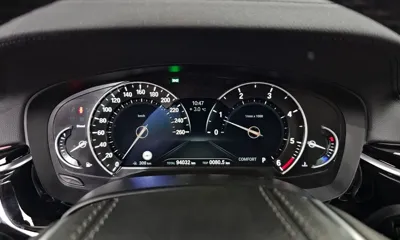 BMW 5-Series 2018, 94032 км, за 16092.7 USD - фото 8