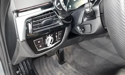 BMW 5-Series 2018, 94032 км, за 16092.7 USD - фото 19