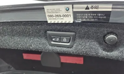 BMW 5-Series 2018, 94032 км, за 16092.7 USD - фото 20