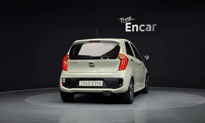 Kia Morning 2015, 83915 км, за 2925.31 USD