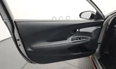 Hyundai Veloster 2021, 160397 км, за 9432.74 USD - фото 24