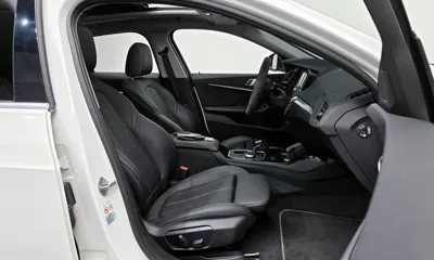 BMW 1-Series 2022, 40450 км, за 15547.76 USD - фото 26
