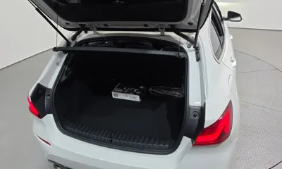 BMW 1-Series 2022, 40450 км, за 15547.76 USD - фото 30