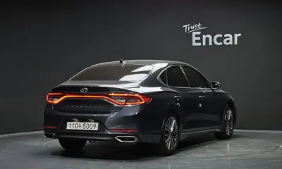 Hyundai Grandeur 2019, 206602 км, за 6937.56 USD