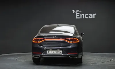 Hyundai Grandeur 2019, 206602 км, за 6937.56 USD