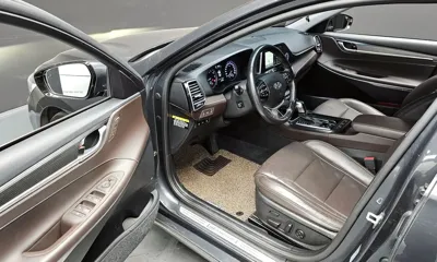 Hyundai Grandeur 2019, 206602 км, за 6937.56 USD - фото 12