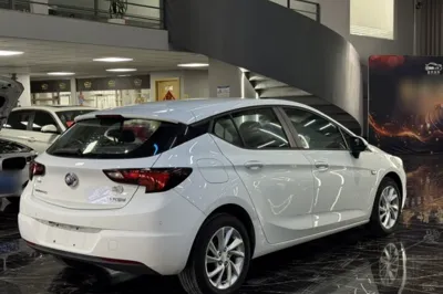 Buick Verano 2016, 37400 км, за 6549 USD - фото 13