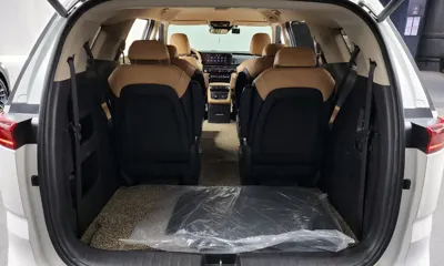 Kia Canival 2021, 95371 км, за 17839.44 USD - фото 20