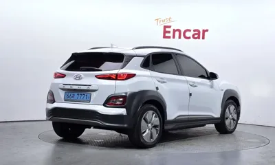 Hyundai Kona 2020, 129471 км, за 14051.53 USD