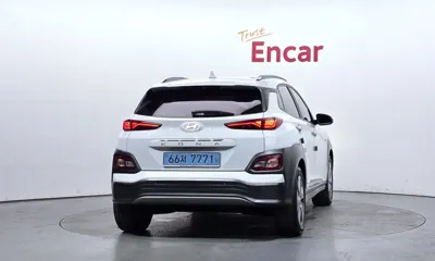 Hyundai Kona 2020, 129471 км, за 14051.53 USD