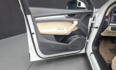 Audi Q5 2021, 123756 км, за 21596.43 USD - фото 24