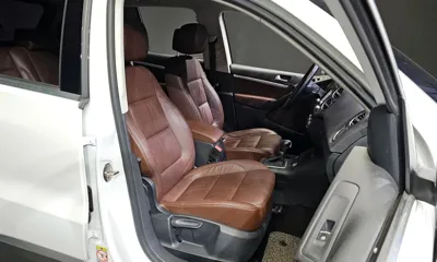 Volkswagen Tiguan 2016, 97462 км, за 7601.8 USD - фото 12