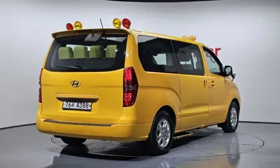 Hyundai Starex 2015, 141589 км, за 5780.34 USD