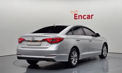 Hyundai Sonata 2016, 124348 км, за 6045.63 USD