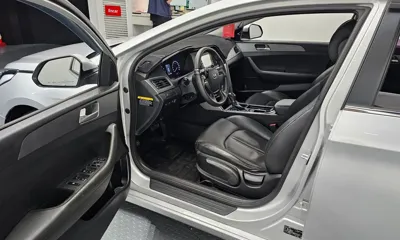 Hyundai Sonata 2016, 124348 км, за 6045.63 USD - фото 10