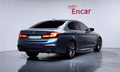 BMW 5-Series 2018, 103471 км, за 15798.53 USD