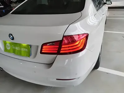 BMW 5 Series 2014, 117500 км, за 9405.17 USD - фото 24