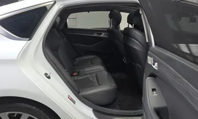 Hyundai Genesis 2016, 130894 км, за 8379.38 USD - фото 11