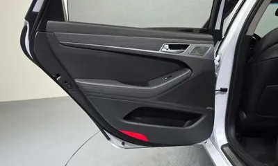 Hyundai Genesis 2016, 130894 км, за 8379.38 USD - фото 25