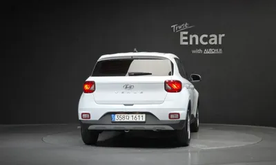 Hyundai Venue 2022, 32961 км, за 11701.22 USD