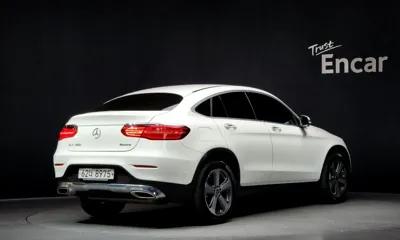 Mercedes-Benz GLC-Class 2019, 93632 км, за 16782.29 USD