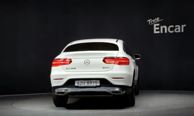 Mercedes-Benz GLC-Class 2019, 93632 км, за 16782.29 USD