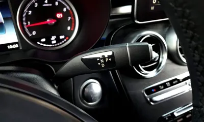 Mercedes-Benz GLC-Class 2019, 93632 км, за 16782.29 USD - фото 8