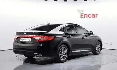 Hyundai Grandeur 2014, 125940 км, за 3973.51 USD