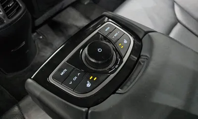 Hyundai Grandeur 2014, 125940 км, за 3973.51 USD - фото 20