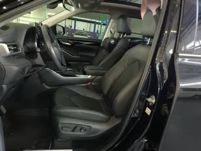 Toyota Highlander 2023, 25200 км, за 32753 USD - фото 18
