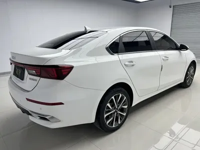 Kia K3 2022, 13000 км, за 13176.04 USD - фото 6
