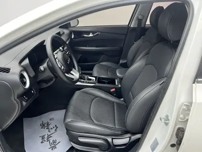 Kia K3 2022, 13000 км, за 13176.04 USD - фото 7