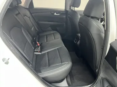 Kia K3 2022, 13000 км, за 13176.04 USD - фото 9