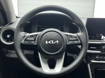 Kia K3 2022, 13000 км, за 13176.04 USD - фото 14