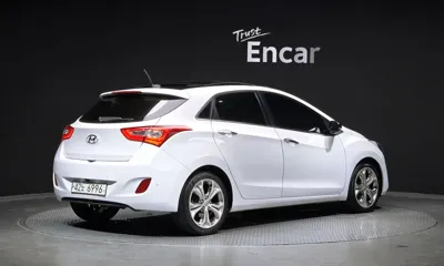 Hyundai i30 2014, 205761 км, за 3040.72 USD