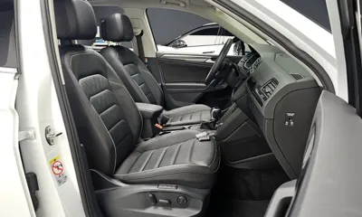 Volkswagen Tiguan 2023, 72036 км, за 25821.17 USD - фото 10