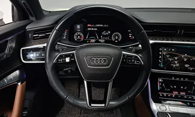 Audi A6 2020, 52365 км, за 19698.59 USD - фото 12