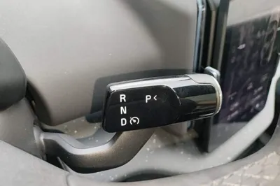 Volvo EX30 2025, 400 км, за 21759 USD - фото 16