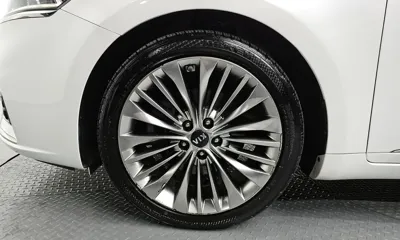 Kia K7 2016, 179974 км, за 6940.78 USD