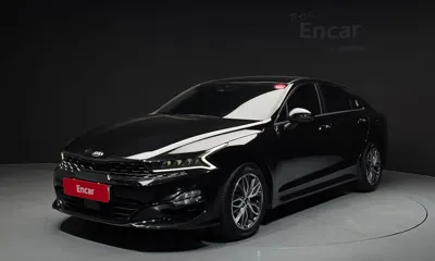 Kia K5 · 2021 год