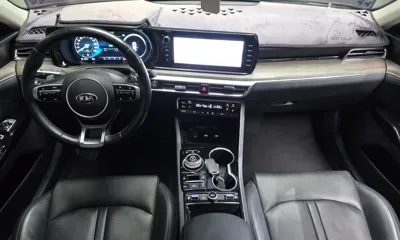 Kia K5 2021, 61131 км, за 11093.61 USD - фото 7
