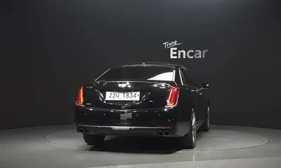 Cadillac CT6 2018, 106727 км, за 13653.67 USD
