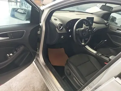 Mercedes-Benz B-Class 2015, 117700 км, за 6089.15 USD - фото 16
