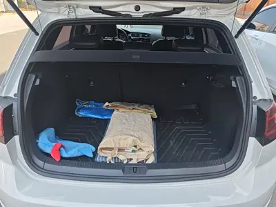 Volkswagen Golf GTI 2018, 59000 км, за 14563.17 USD